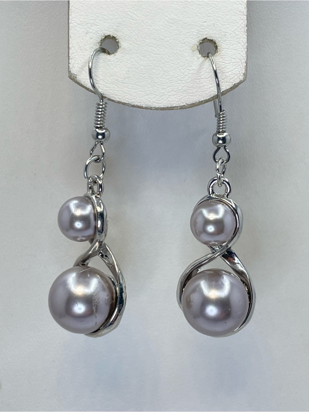 Silver Tone Gray Faux Pearl Dangle Earrings Acrylic Bead Drop NWT